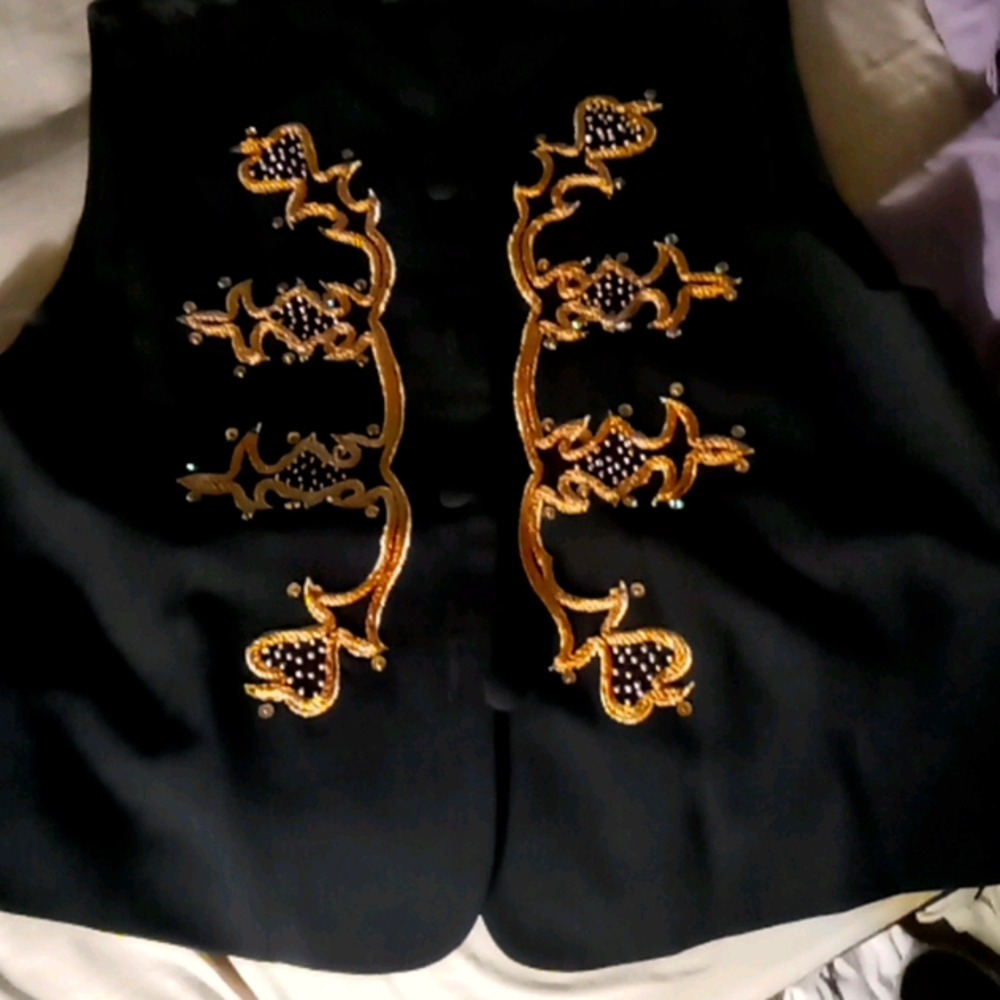 Women's Embellished Vest, size 14